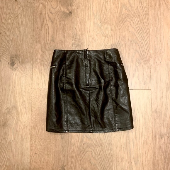 Leather Mini Skirt - Picture 2 of 2
